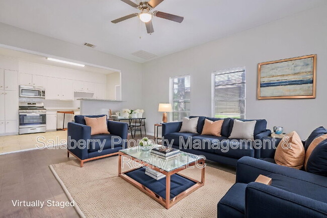 Photo - 107 Windsor Ct