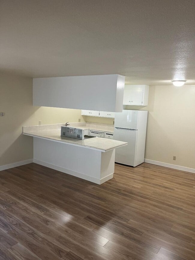 Photo - 1281 Juniper Dr