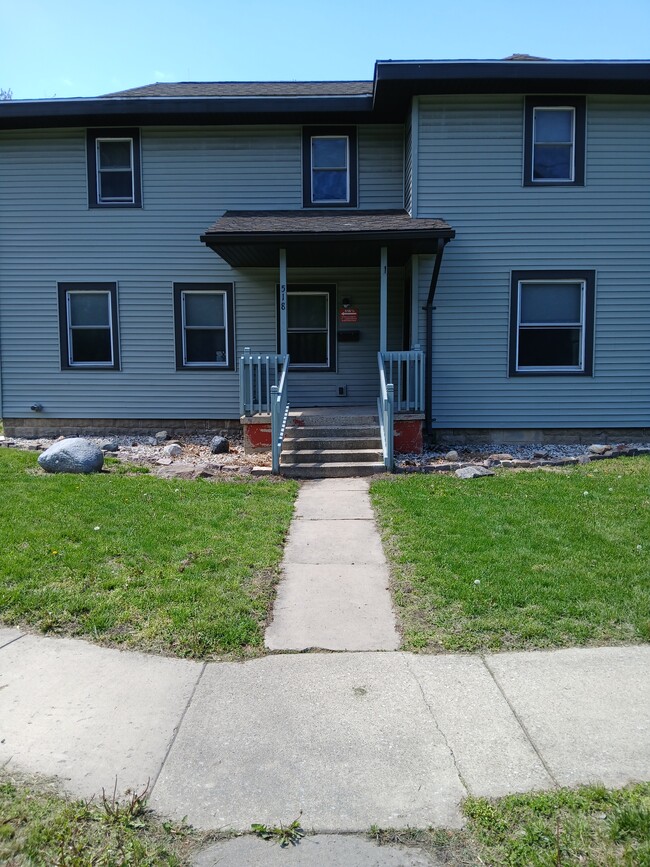 Photo - 518 S Calumet Rd