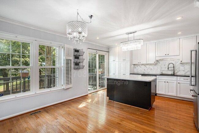 Photo - 6107 Summer Park Ln