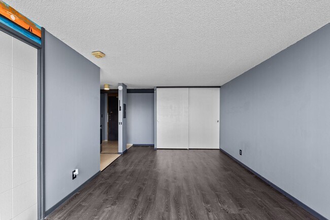 Photo - Ocean-View Studio in Century Park Plaza, Pearl City – Steps to Skyline Rail, In-Unit Laundry & As...