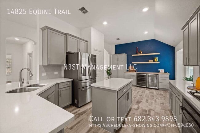 Building Photo - 14825 Equine Trail Rental