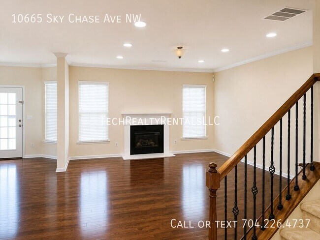 Photo - 10665 Sky Chase Ave NW