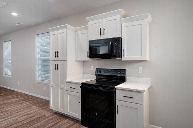 Photo - 319 S Florence Ave Unidad B