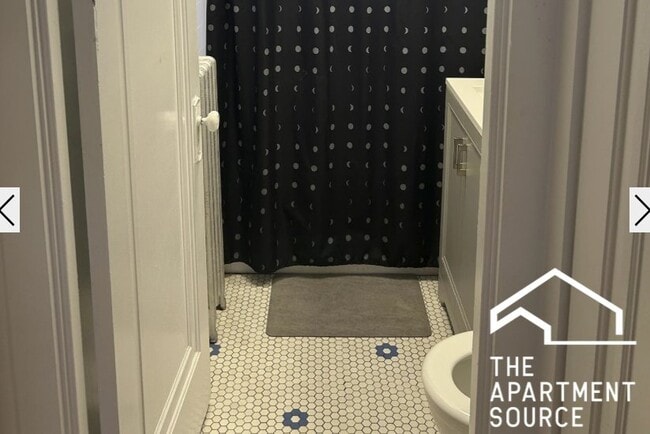 Photo - 1911 W Larchmont Ave Unit 3