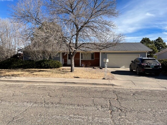 Photo - 554 Vegas Dr House