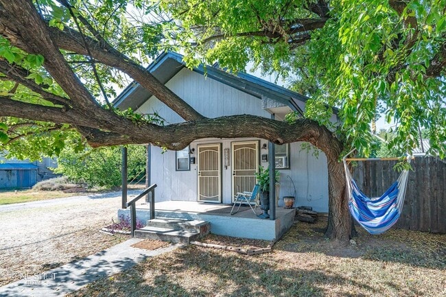 Photo - 1631 S 3rd St
