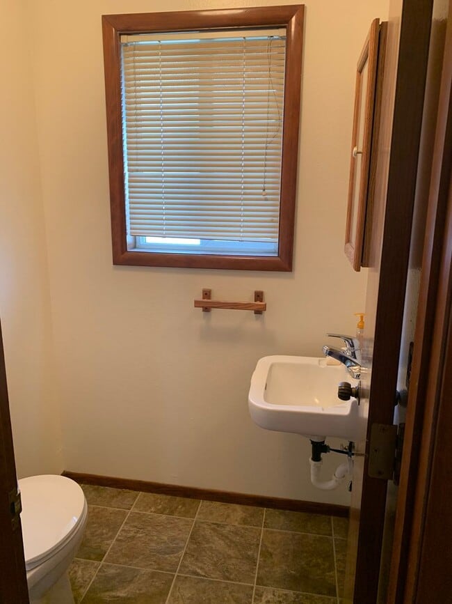 Photo - Single Story House in Stayton