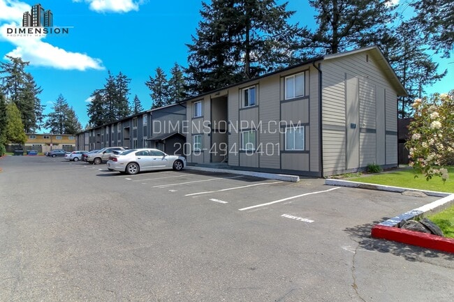 Building Photo - Greenwood II Apartments