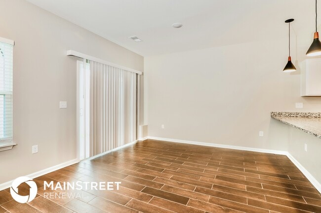Photo - 2099 Paddle Wheel Dr