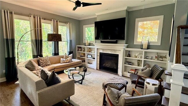 Photo - 2231 Cavanaugh Ave SE