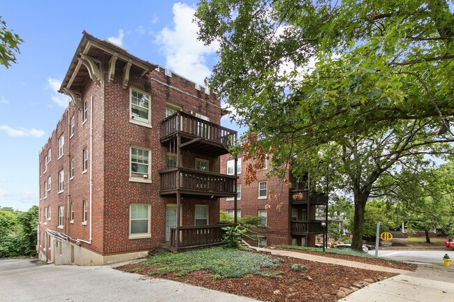 Oak Hill - Oak Hill Apartments