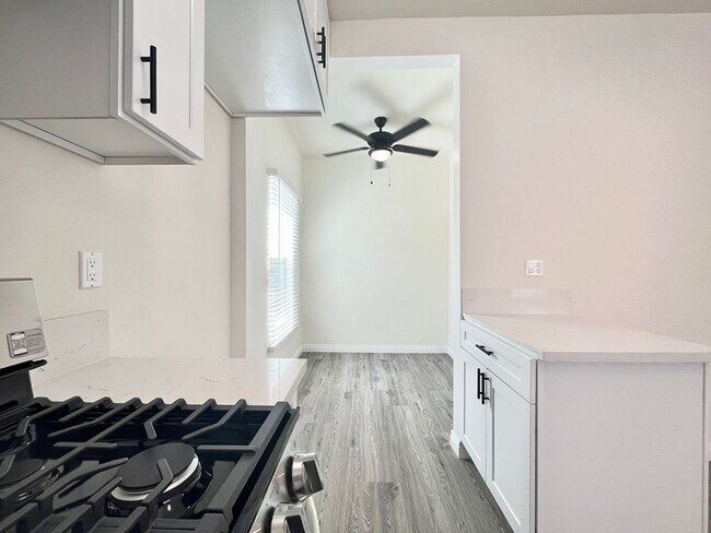 Photo - 404 N Coronado St Apartamento Unidad 204