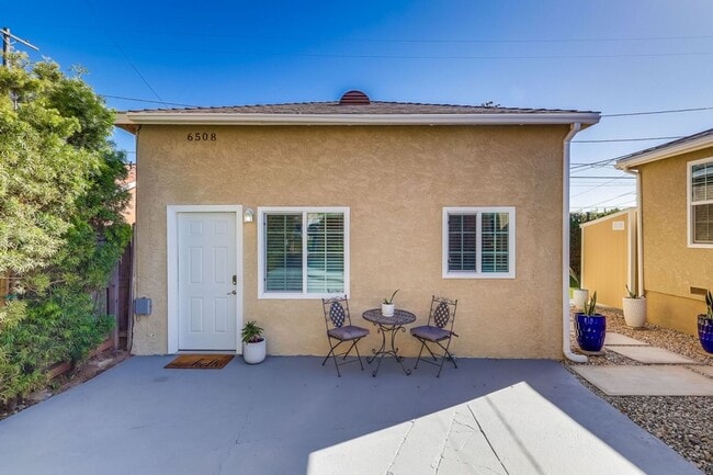 Photo - 6504 W 84th Pl Unidad 6508