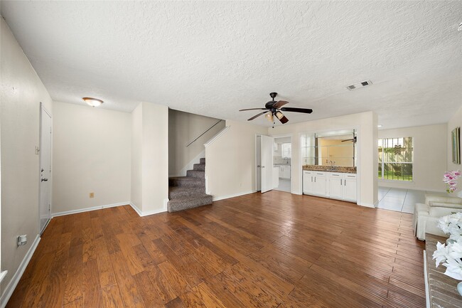 Photo - 10718 Nobility Dr