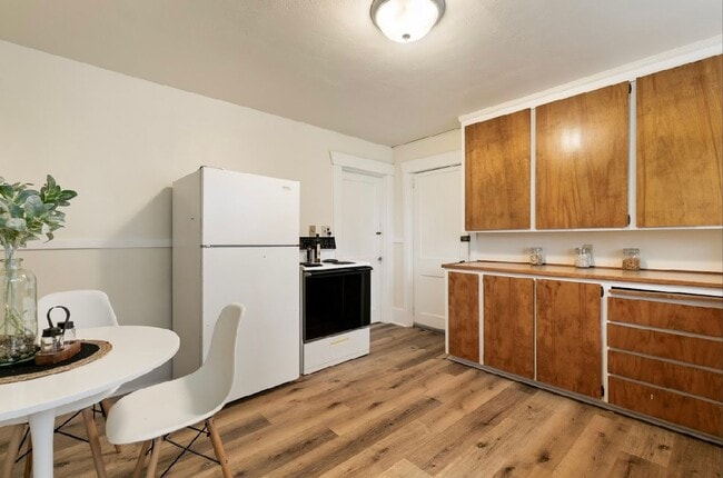 Photo - 12013 TG SMILOWICZ Unidad 2