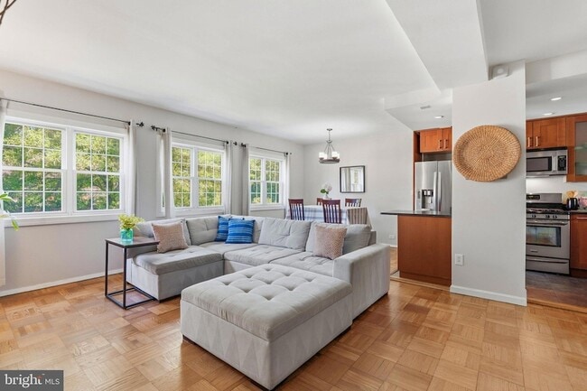Photo - 3486 Gunston Rd