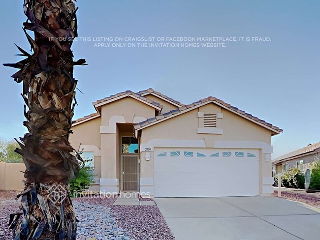 Building Photo - 2509 N Silverado