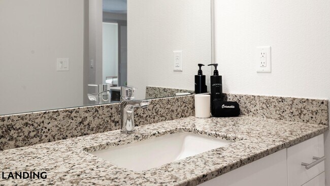 110 Zora Pl Unit 3-206