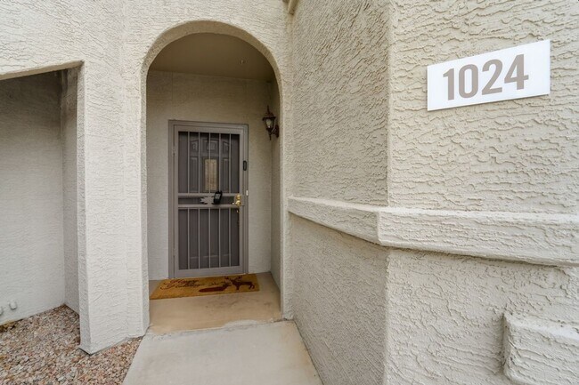 Photo - Stunning 3-bedroom, 2-bathroom home located in the heart of Scottsdale, AZ.