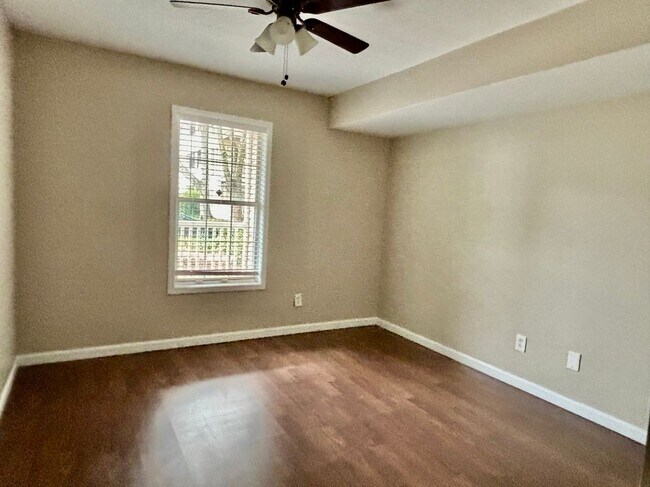 1206 Augusta Dr