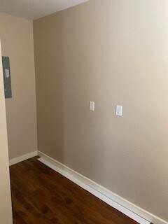 11008-11102 102 Ave