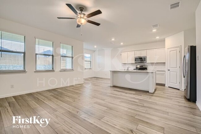 Photo - 2524 Goodrich Rd