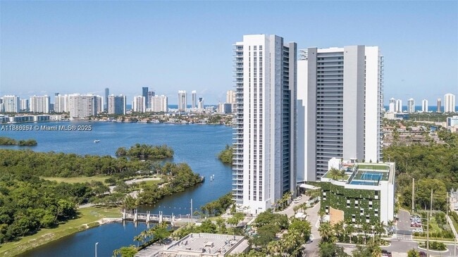 Photo - 16385 Biscayne Blvd Unit 904