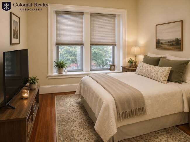 Building Photo - 1461 Beacon St Unit 12B