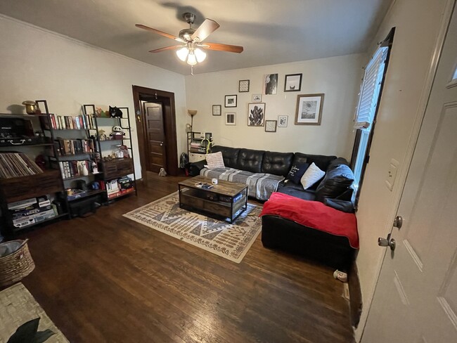 Photo - 2346 East Ave