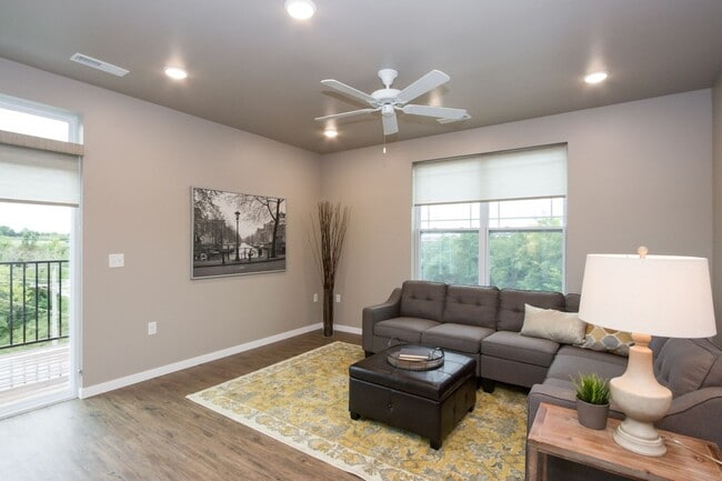 Photo - Spacious 2-Bedroom/2-Bath END UNIT on seco... Unit 30-201