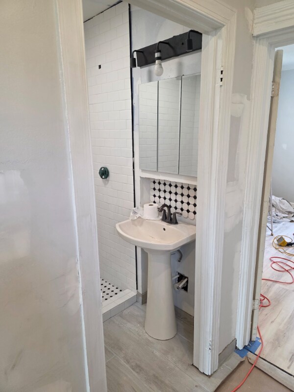 Photo - 511 Spottswood St Apartment Unit B