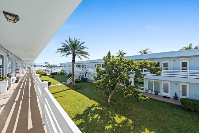 Photo - 2700 NE 135th St Unit 34