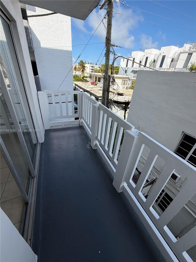 Photo - 2001 Bay Dr Unit 204