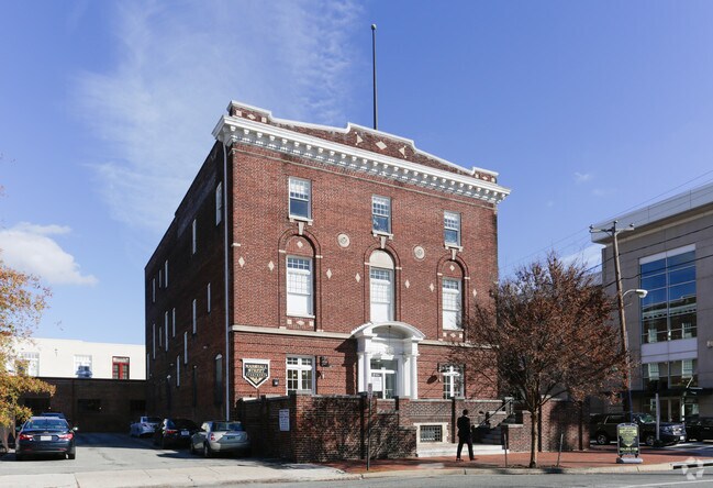 Photo - Marshall Street Apartments