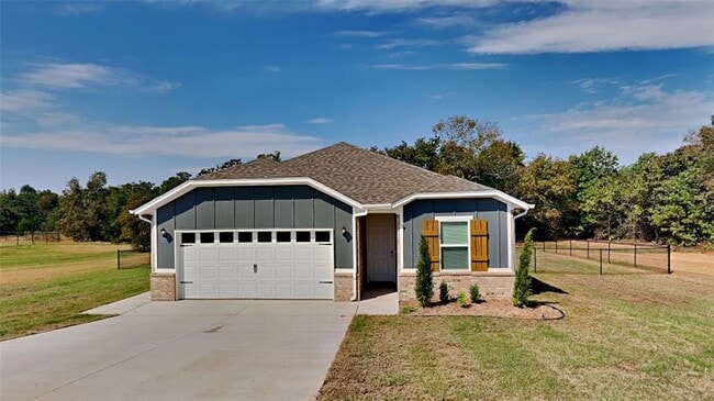 Building Photo - 16990 Lantana Loop