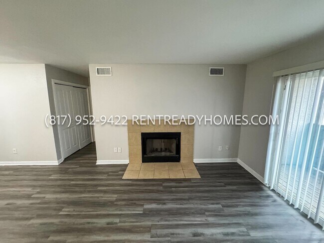 Photo - 8110 Skillman St