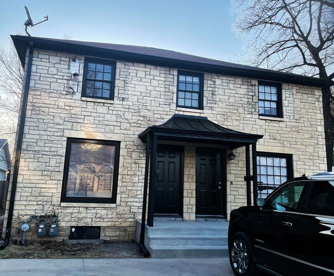 2044/2046 S 20th St Duplex - 2044/2046 S 20th St Duplex Apartamento Unidad 2278a2e5-f48a-11e9-80fa-0263e4d52482