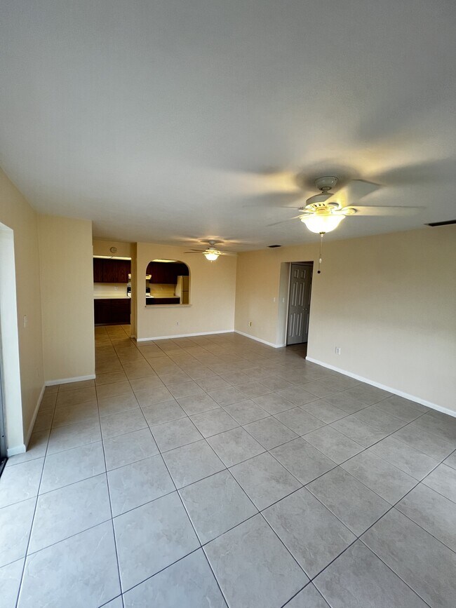 Photo - 609 SE 23rd Pl Unit 1