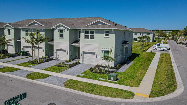 Photo - 503 Rivergrass St
