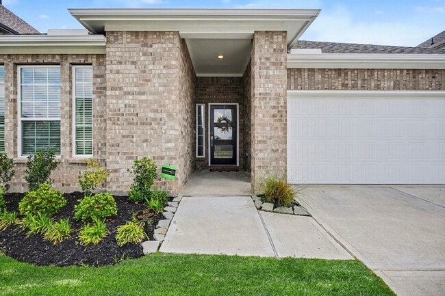 Photo - 2214 Lierna Dr