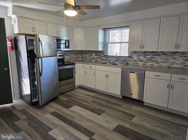Photo - 311 E Park Ave Unit 311