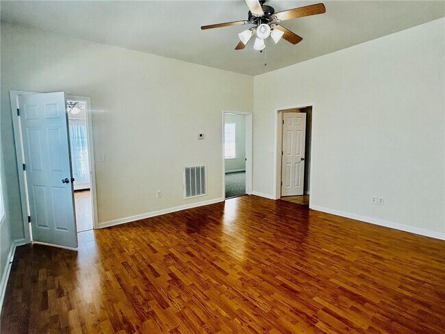 Photo - 9 Victory St