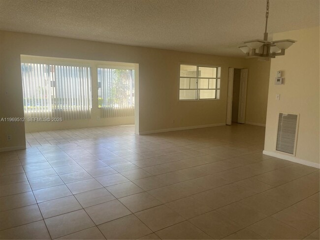 Photo - 3186 Via Poinciana Unit 201
