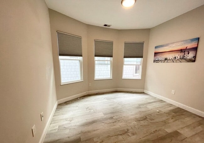 Photo - 113 Hillside St Unidad 3