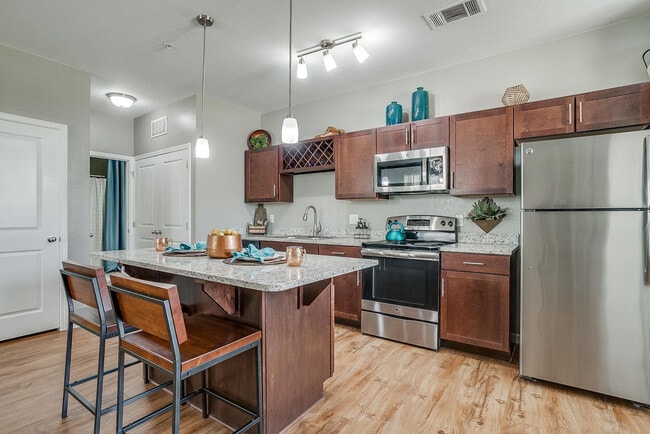 Photo - Station at Cottonwood Creek