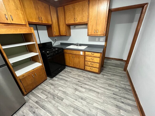 Photo - 909 College Ave. Unit 2