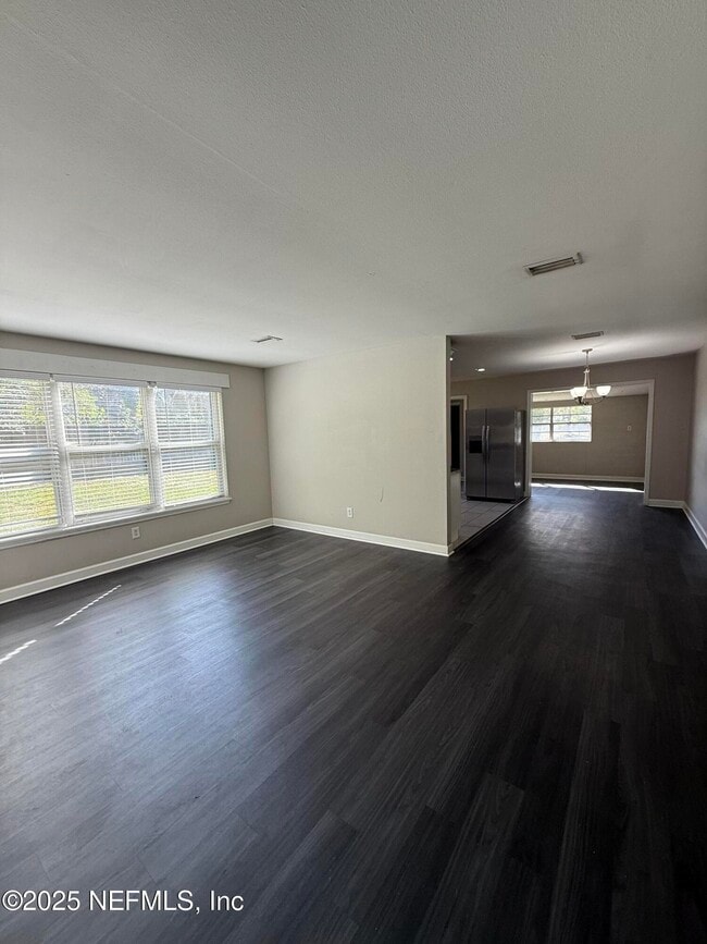 Photo - 10914 Indies Dr N