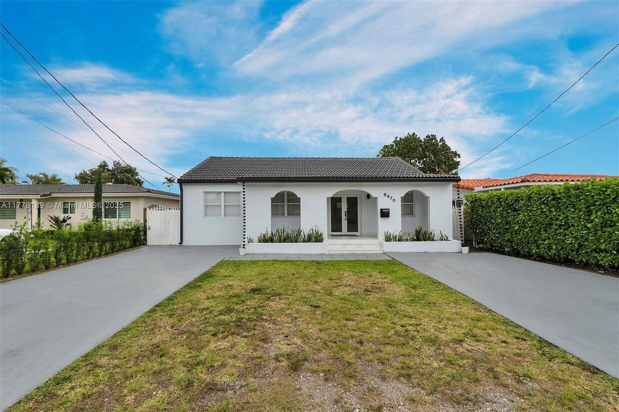 Photo - 6470 SW 27th St (Miami, FL)