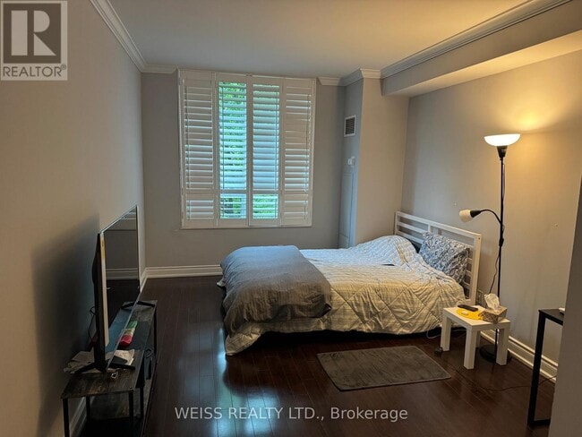 Photo - 18 William Carson Crescent Unit 221